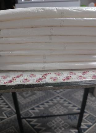 Пеленки одноразовые,40*60, 8 штук, цена за все -120 грн