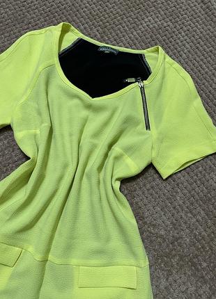 Яскрава сукня queenie франція