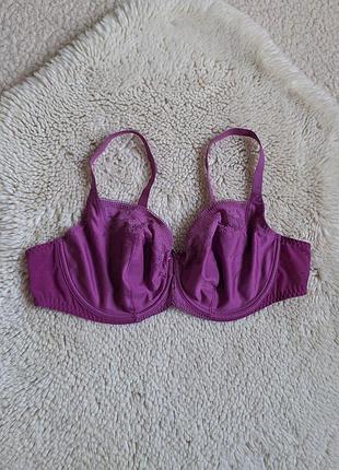 Бюстгальтер