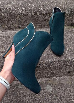 Черевички jelovie cosmoparis нат.замша р.38.