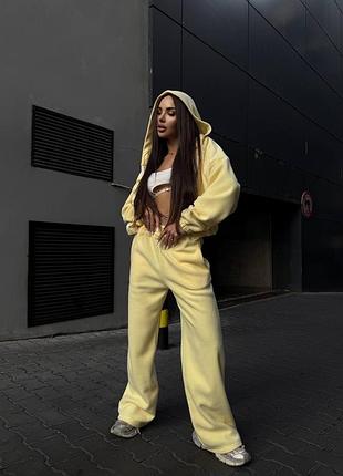 Теплый спортивный костюм