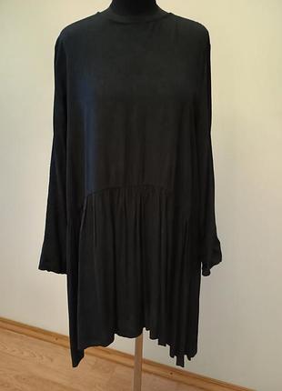 Стильное платье в стиле «baby doll» легендарного испанского бренда «zara»