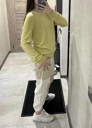 Светр жіночий 2