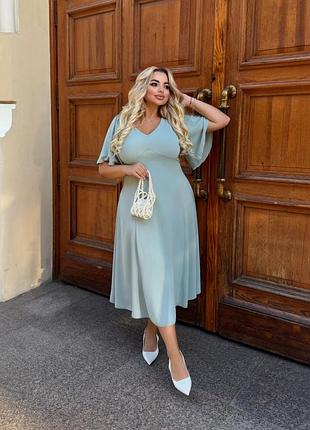 Женское платье миди в цвете фисташка