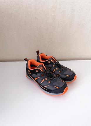 Кросівки розмір 30 vibram