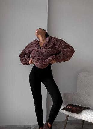 Женский костюм