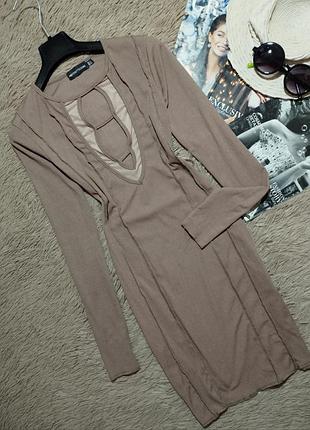 Красивое платье в рубчик/платье