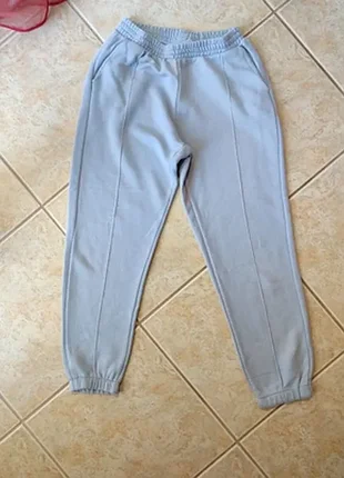 Спортивные штаны