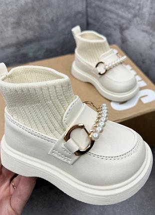 Стильные ботинки на девочку 2