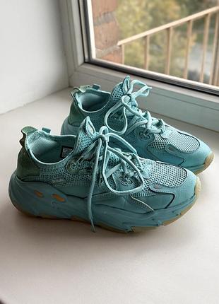 Кросівки спортивні жіночі fila, 38р