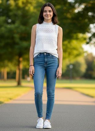 Блуза ажурная без рукава блузка