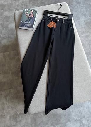 Жіночі джинси