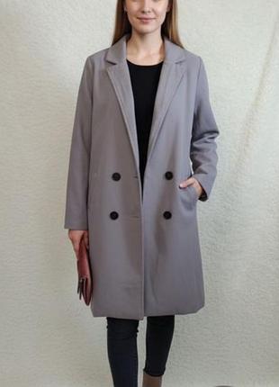Пальто женское на теплую  осень легкое