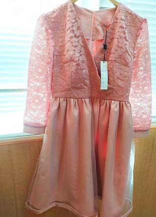 Шикарное нюдовое платье с гипюром и двойным низом1 фото