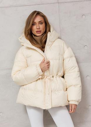 Ідеальний молочний пуховик на куліскі з преміальної тканини до -20