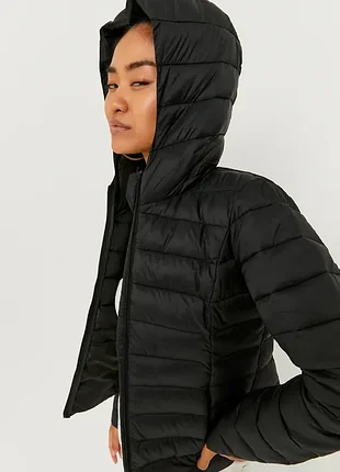 Чорна демісезонна куртка tally weijl, s