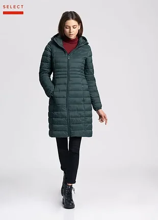 170 рост, тоненькая легкая куртка темно-изумрудного цвета аmisu