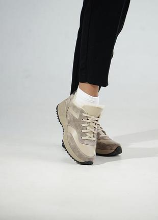 Зимние замшевые +кожа бежевые кроссовки на меху,р-ры 36-41,5