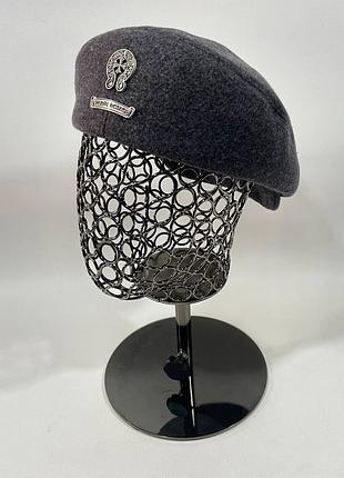 Кепі жіноча