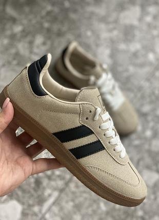 Кросівки жіночі бежевого кольору останні два розміри 35 та 36