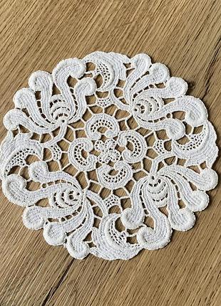 Мереживна серветка.серветка. плауенське мереживо.