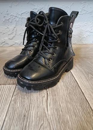 Зимові ботинки для дівчинки