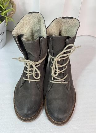 Ботинки кожаные на овчине шнуровка 5th avenue 36р