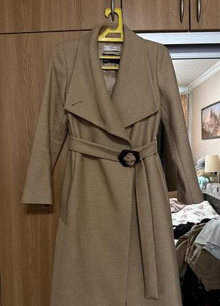 Пальто від mango