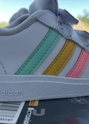 Кросівки для дівчинки hoodie adidas