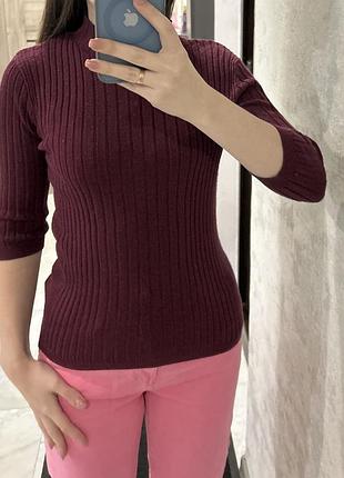 Светр рожевий