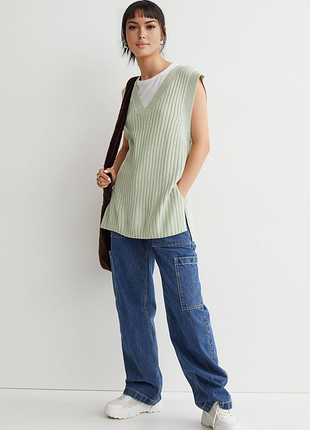Брендовый светло-зеленый жилет, безрукавка "divided h&m". размер xs/s.