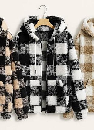 Женская флисовая кофта худи в клетку на молнии с капюшоном с карманами теплый на осень зиму черно-белый зыпка