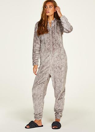 Неймовірно зручний і теплий комбінезон hunkemoller