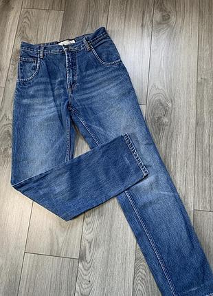 Джинси жіночі