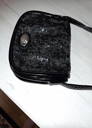 Сумочка маленька з пайетками