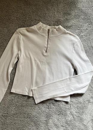 The кофта кроп топ лонгслів білий біла з блискавкою гольф з коміром в рубчик