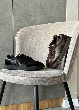 Кросівки жіночі шкіра