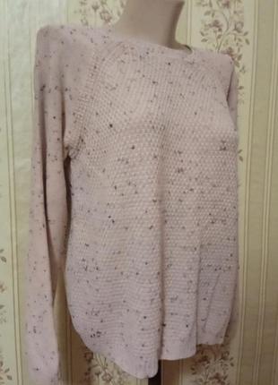 Нежный розовый свитерок
