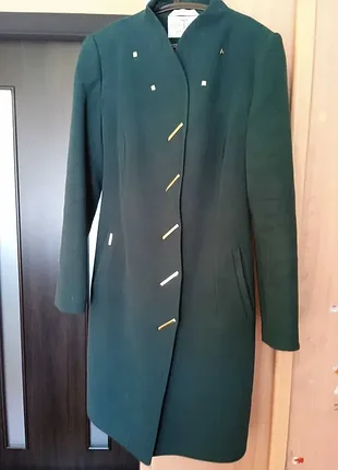 Пальто зимнее размером s