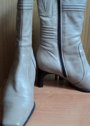 Кожаные сапоги размер 40