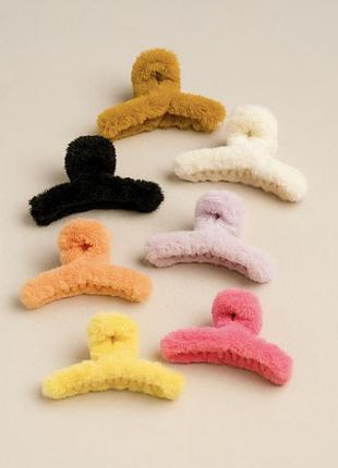 Хутряні крабики для волосся