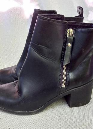 Черные ботинки на каблуке 36 размер