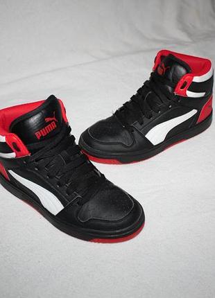 Кроссовки фирмы puma 37 размера по стельке 23,5 см.