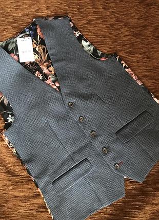 Жилетка преміум стильна нова (m,l)