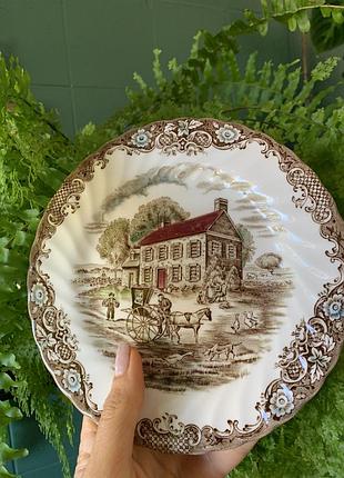 Антикварна порцелянова тарілочка.