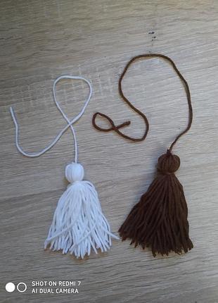 Кисточки з нитки