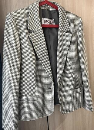 Піджак жакет 70% шерсть