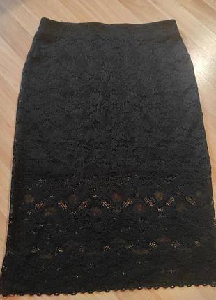 Мереживна спідниця