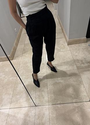 Брюки cos 36 чорні, завуженого крою