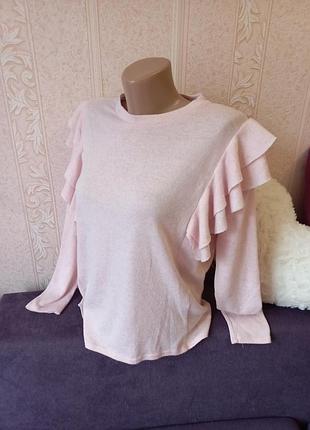 Кофта свитер нежная розовая  джемпер с рюшами воланами
